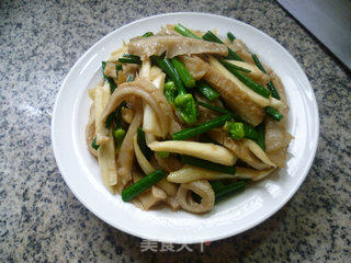 Stir-fried Tripe with Chinese Chives recipe