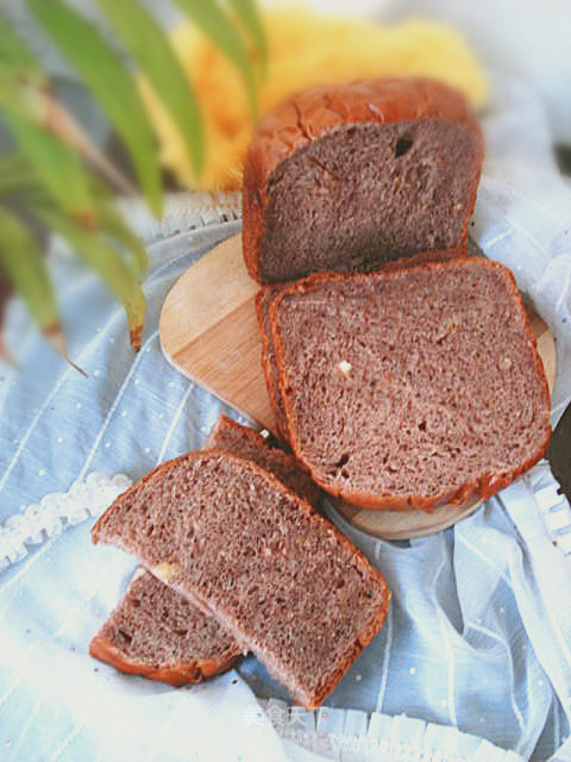 Cocoa Banana Walnut Toast recipe