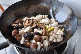 Double Mushroom Stewed Chicken recipe
