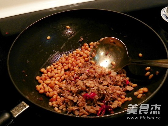 Stir-fried Soybeans with Plum Vegetables recipe