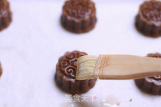 Brown Sugar Five Nut Mooncake recipe