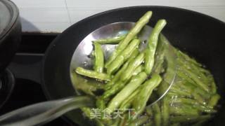 Stir-fried Carob recipe