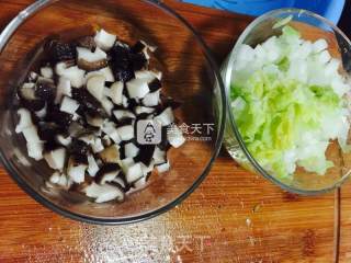 Noodles with Mushroom Loin and Mixed Sauce recipe