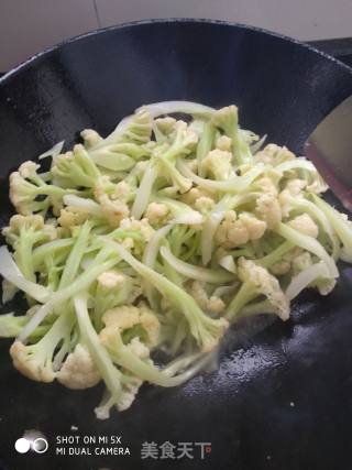 Dry Stir-fried Organic Cauliflower recipe