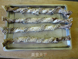 Black and White Sesame Pastry Snacks recipe