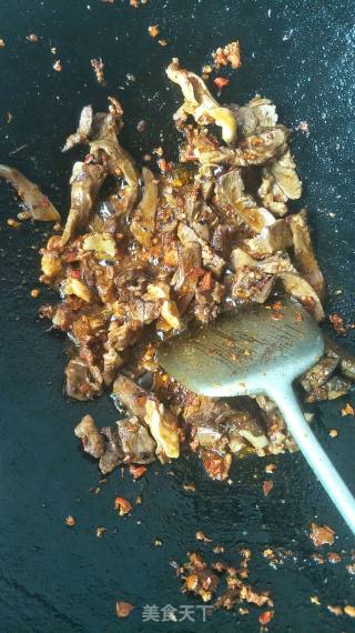 Stir-fried Pork Tongue with Green Onions recipe