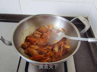 Stir-fried Pork Belly with Spicy Cabbage recipe