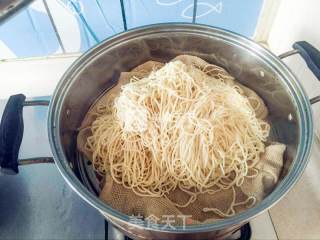 Steamed Lo Noodles recipe