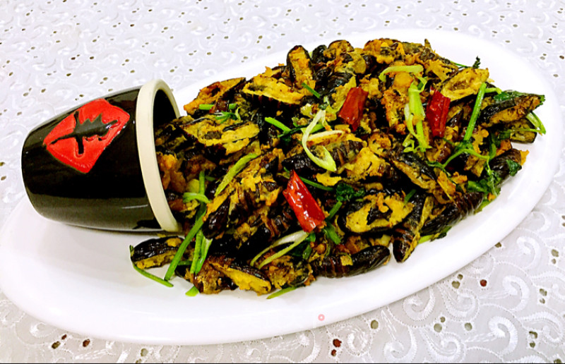 Dry Stir-fried Silkworm Pupa recipe