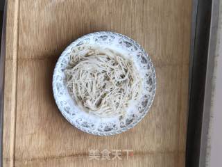 Stir-fried Enoki Mushroom recipe