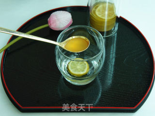 Honeyed Lemonade recipe