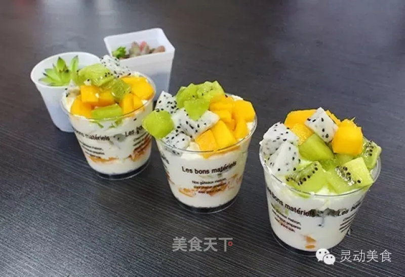 Smart Food / Sweet and Delicate Creamy Fruit Cup recipe