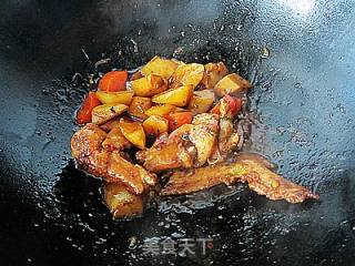Roasted Chicken Wings with Carrots and Potatoes recipe