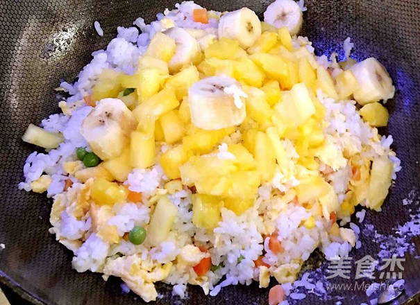 Temptation Pineapple Banana Egg Fried Rice recipe