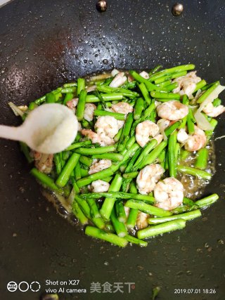 Stir-fried Asparagus with Shrimp recipe