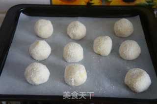 Coconut Cheese Potato Balls recipe
