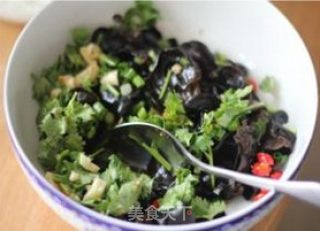 A Few Key Points to Make A Refreshing Home-style Cold Dish that is Necessary for The Summer Table-home-style Cold Fungus recipe