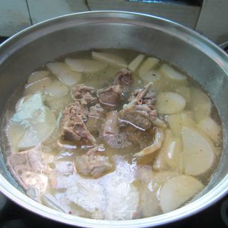 Clear Hot Pot---radish Old Duck Soup Pot recipe