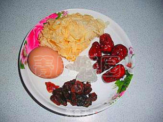 One-minute Breakfast Series 2-electric Cooker Version-longan, White Fungus and Red Dates Soup recipe