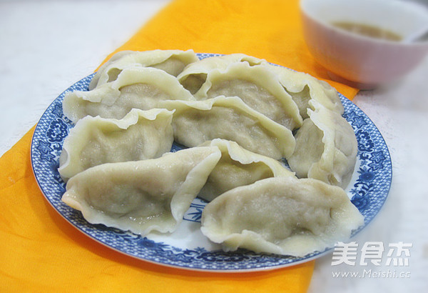 Scallop Pork and Cabbage Dumplings recipe