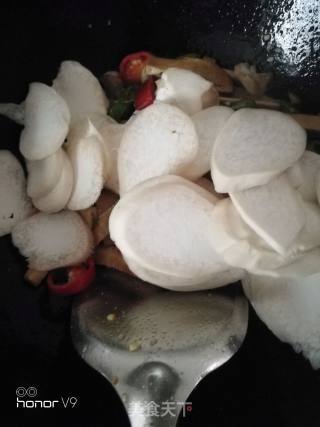 Fried Dried Beans with Pleurotus Eryngii recipe