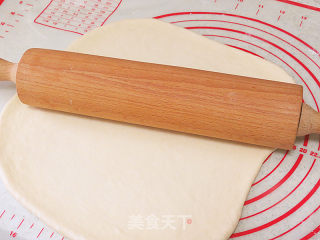 Crispy Outside and Soft Fruity Fragrance Inside. 【yellow Peach Crispy Bread】 recipe