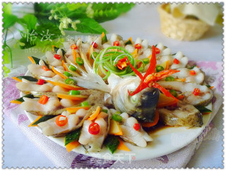 【yiru Private House Festive Banquet Dishes】slightly Changed Steamed Fish---peacock Kaiping Fish recipe