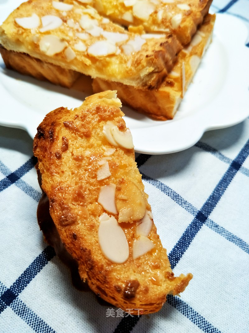 Almond Crispy Toast recipe