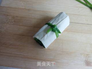 Bean Curd Spinach Roll Dipping Sauce recipe