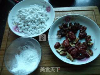 Small Tangyuan, Red Dates and Longan Soup recipe