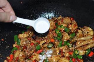 Stir-fried Young Cock with Millet Pepper recipe