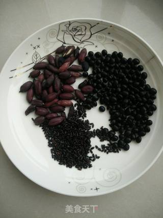 Black Bean and Black Rice Porridge recipe