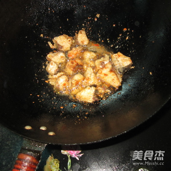 Green Pepper Diced Fish recipe