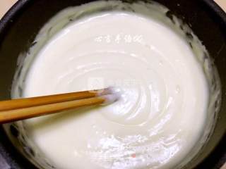 Flower-shaped Coconut Milk Parfait recipe