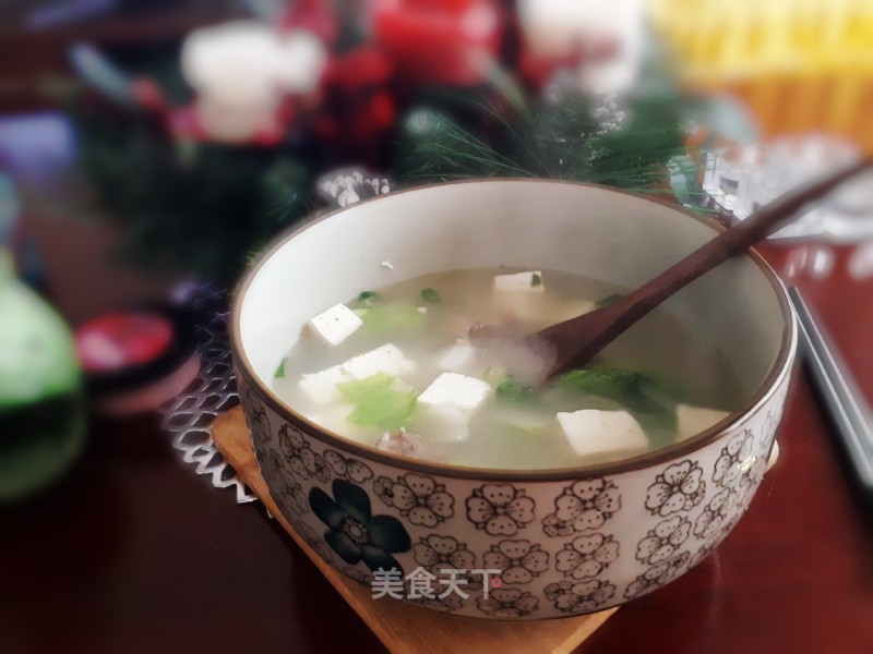 Duck Frame Cabbage Tofu Soup recipe