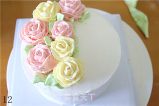 [small Fresh Rose Birthday Cake] recipe