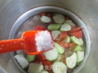 Tomato Long Melon Pork Rib Soup recipe