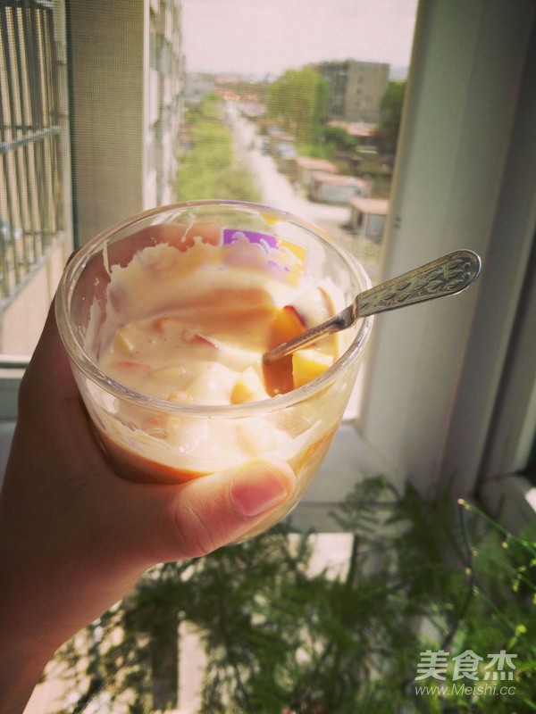 Sunny Yogurt Cup recipe