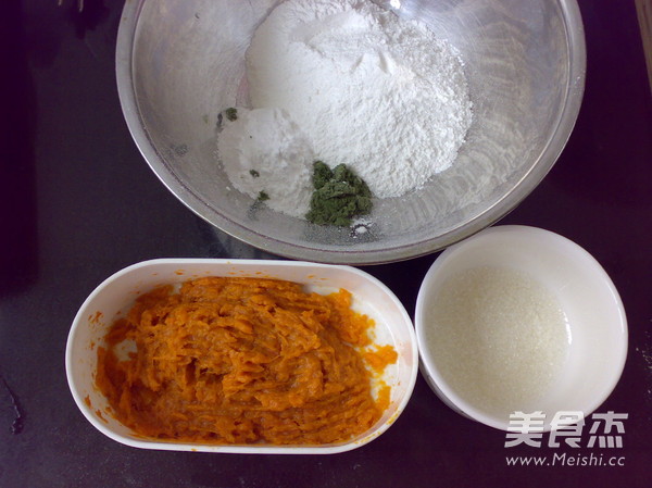 Wormwood Sweet Potato and Glutinous Rice Cake recipe