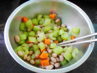 Peanuts Mixed with Celery recipe