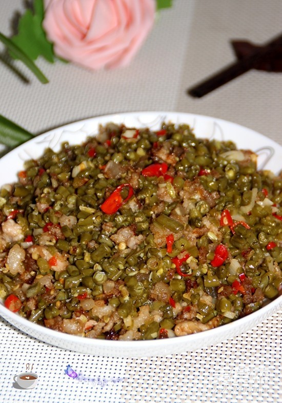 Capers with Minced Meat recipe