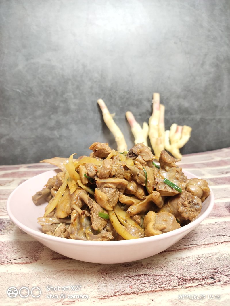 Braised Duck with Tender Ginger Beer recipe