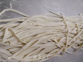 Hand-made Lo Noodles recipe