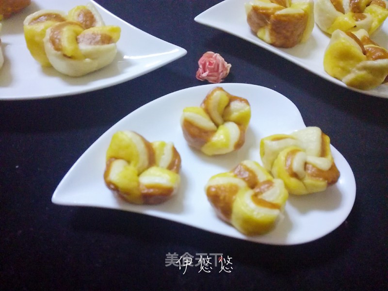 Three-color Flower Steamed Buns