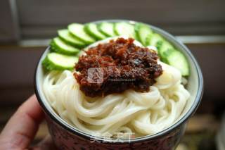 Cold Noodles with Mushroom Sauce recipe