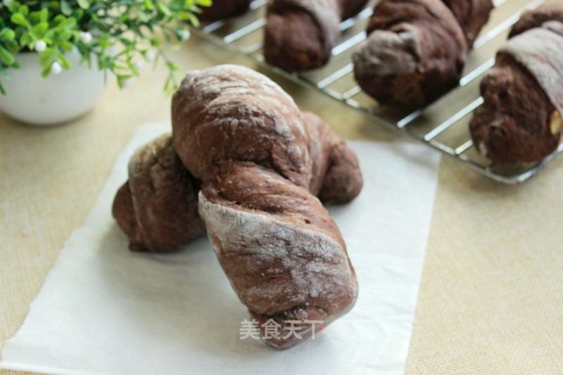 Cocoa Walnut Twist Bag recipe