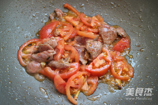 Tomato Beef Noodle recipe