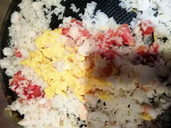 Shrimp and Tomato Fried Rice recipe