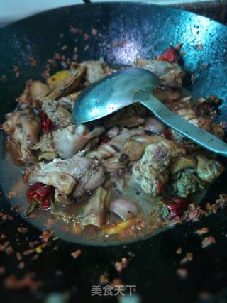 Stewed Rabbit Meat with Radish Seedlings recipe