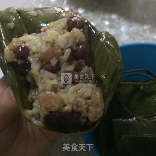Northern Glutinous Rice, Red Dates and Honey Bean Dumplings recipe